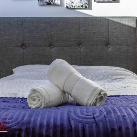Stunning One Bedroom Duplex Apartment In Heart Of Jewellery Quarter เบอร์มิงแฮม ภายนอก รูปภาพ