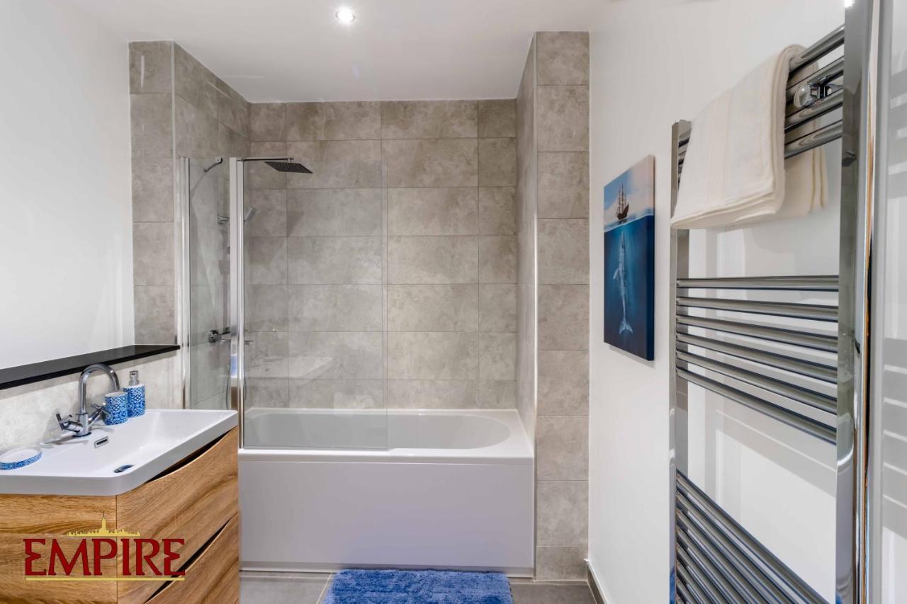 Stunning One Bedroom Duplex Apartment In Heart Of Jewellery Quarter เบอร์มิงแฮม ภายนอก รูปภาพ